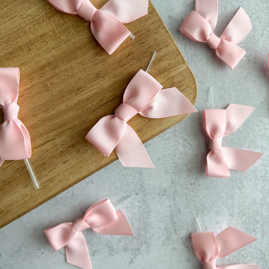 strawberry milk pre-tied 4" grosgrain bows with clear twist ties - set of 25