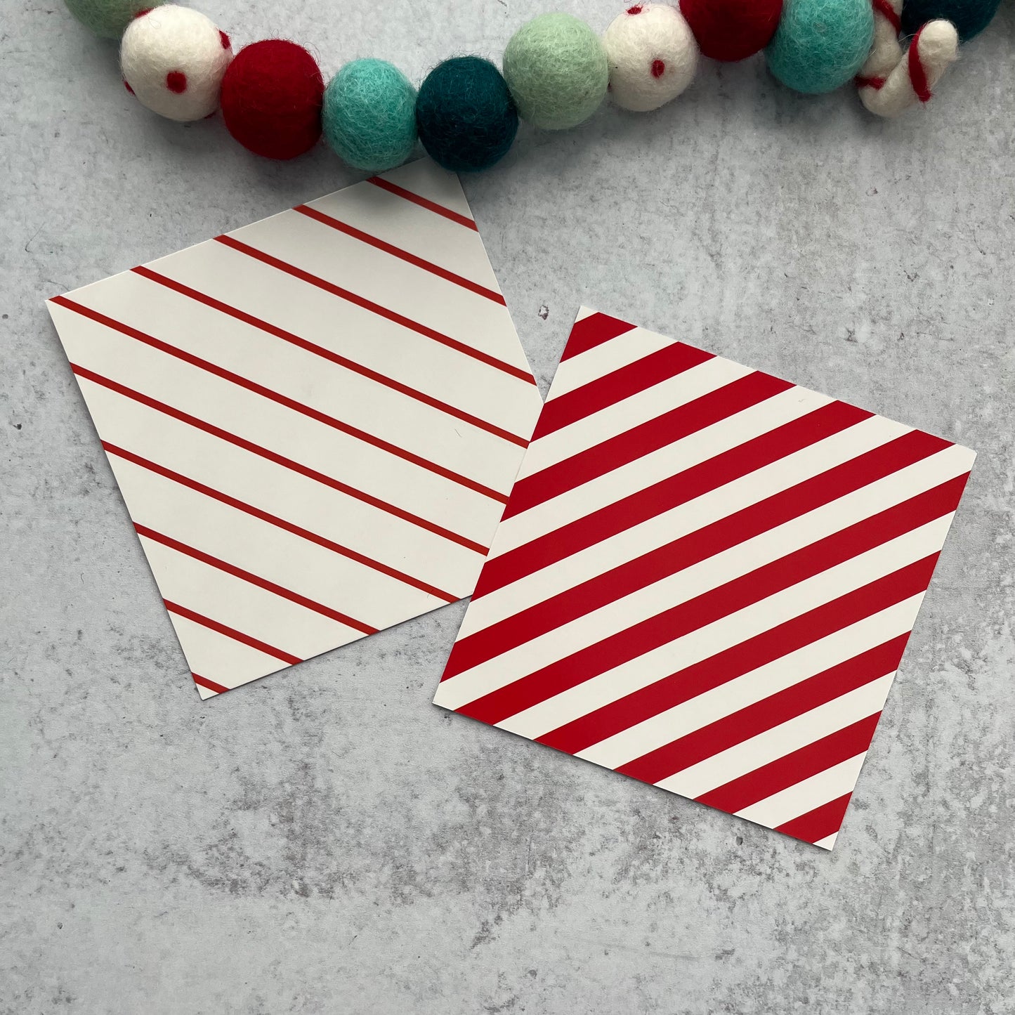 thin and thick red stripes double sided box backers - pack of 24