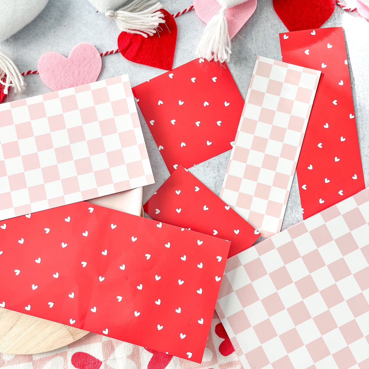 red hearts and pink checker double sided box backers - pack of 24