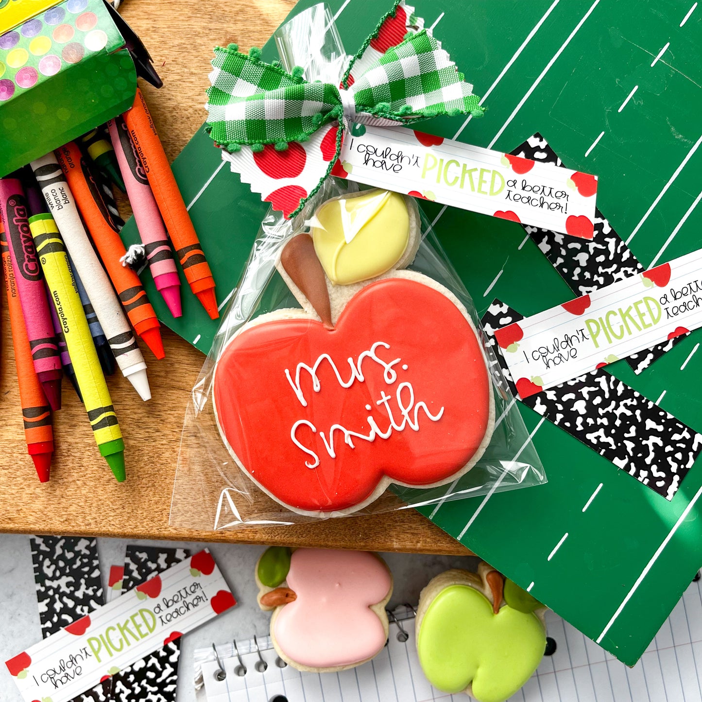 i couldn't have picked a better teacher 3.5x1" tags - pack of 24