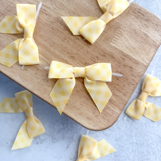 yellow gingham pre-tied 4" grosgrain bows with clear twist ties - set of 25