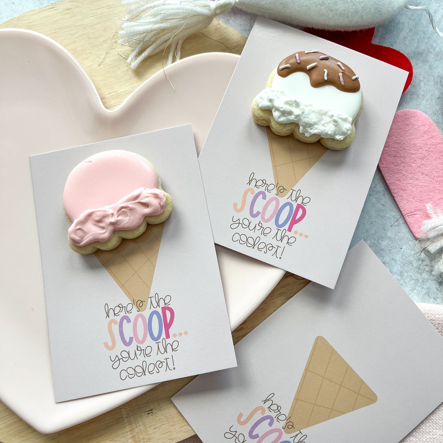 here’s the scoop portrait 3.5x5" cookie cards - pack of 24