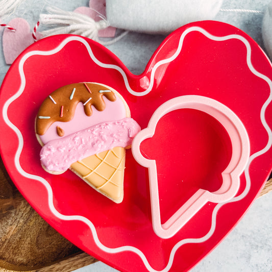 ice cream cone regular size cookie cutter