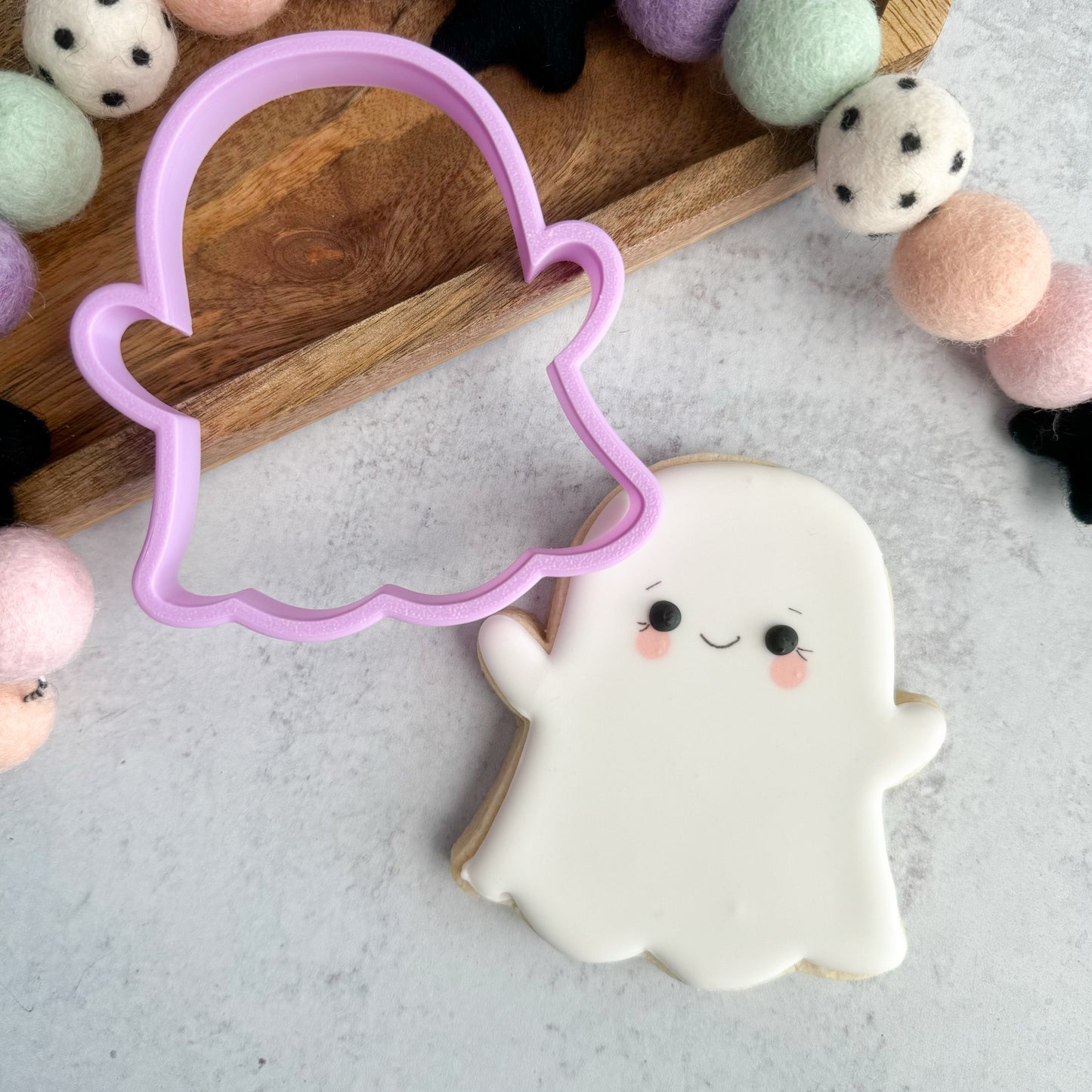 STL FILE DOWNLOAD - sweet ghost regular size cookie cutter