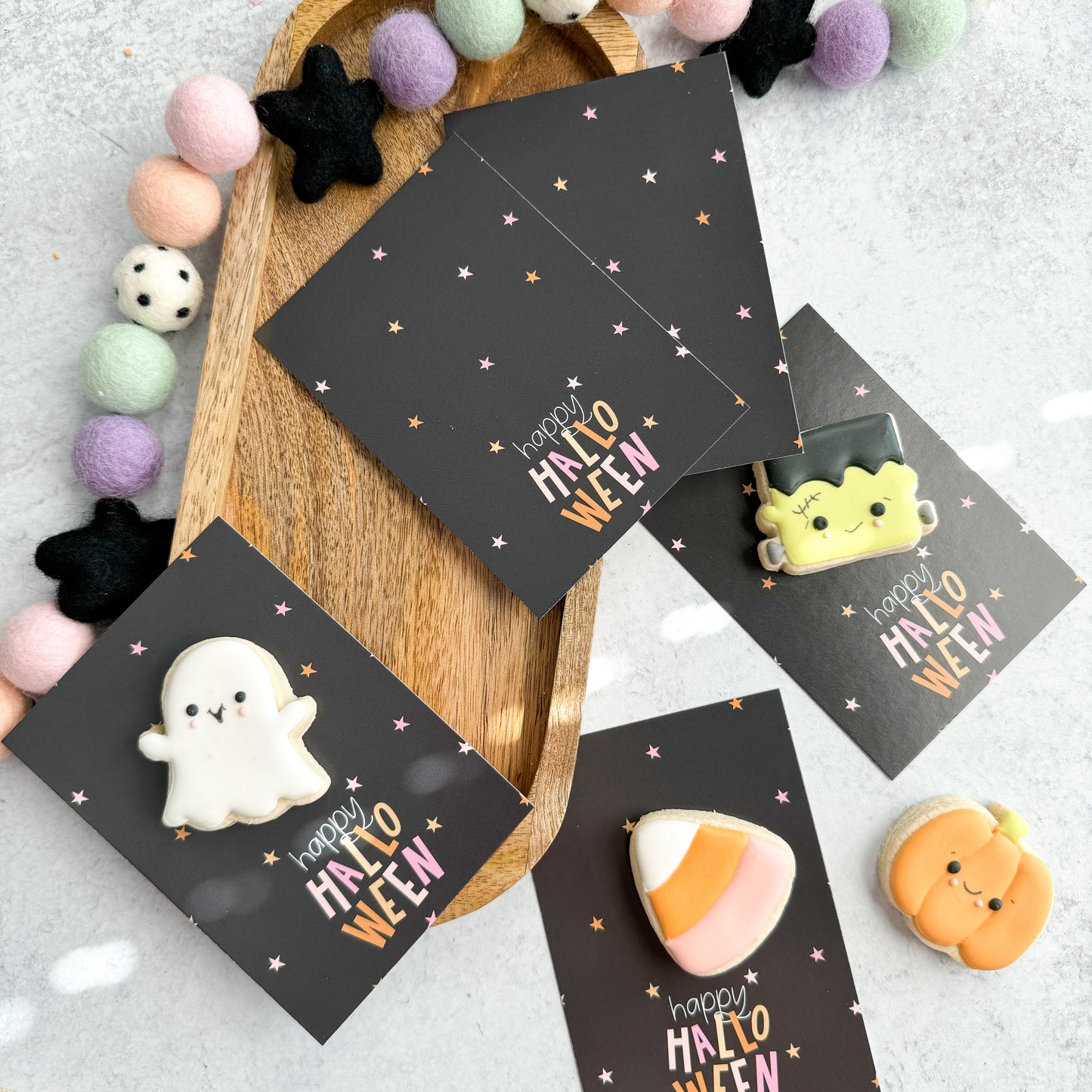 2024 happy halloween 3.5x5" cookie cards - pack of 24