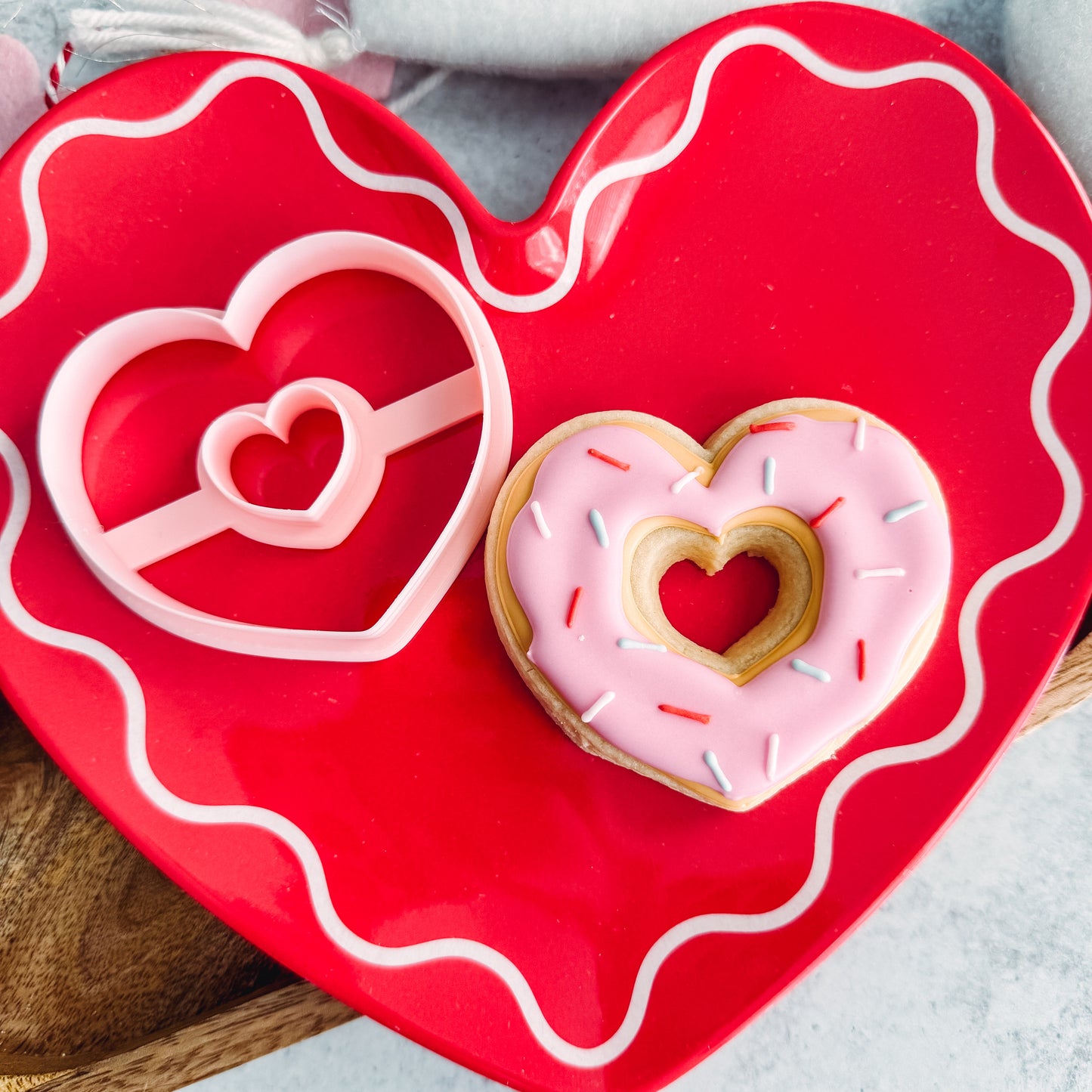 heart donut 3" cookie cutter