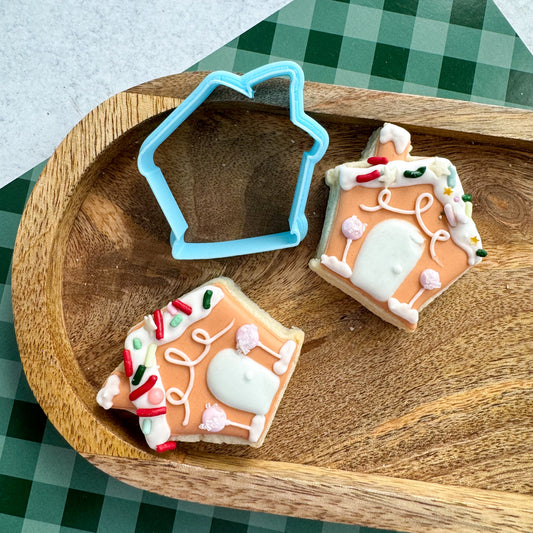 gingerbread house mini cookie cutter