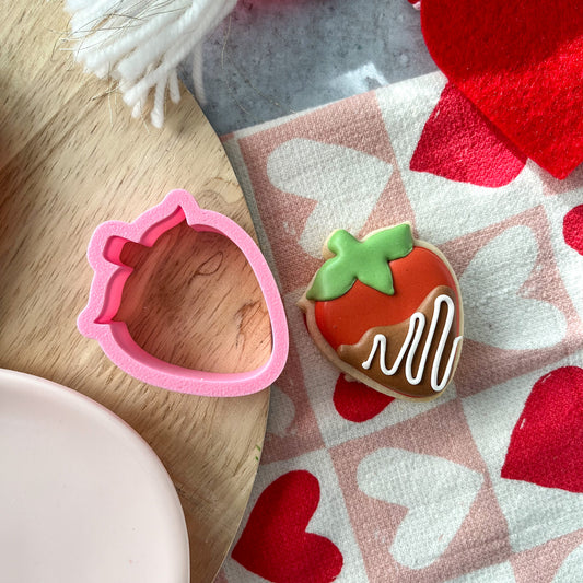 strawberry mini cookie cutter