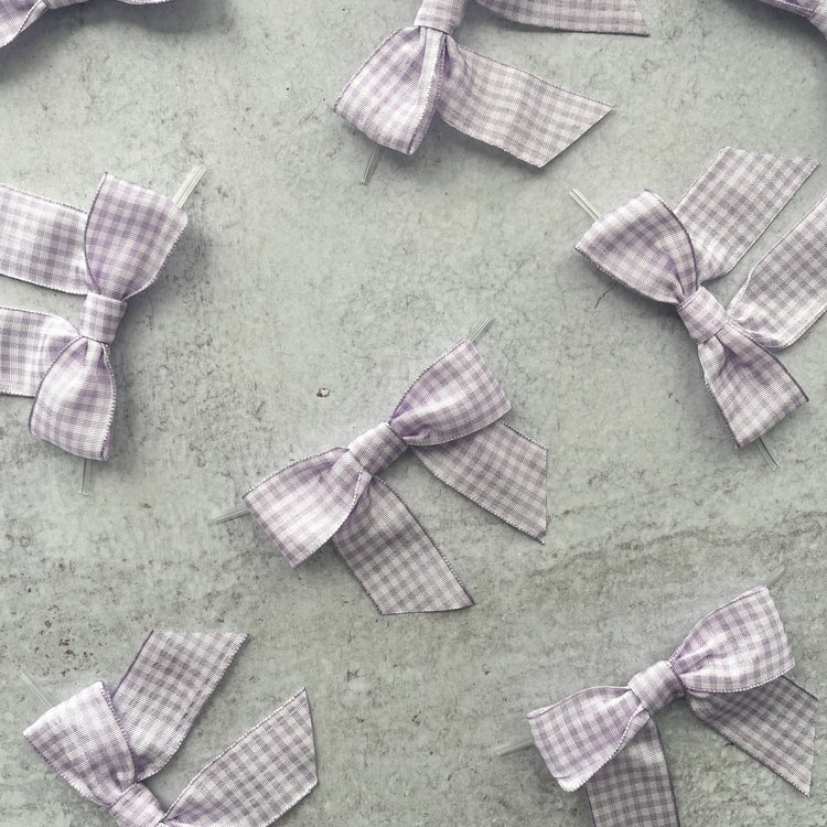 light purple gingham pre-tied 4" bows with clear twist ties - set of 25
